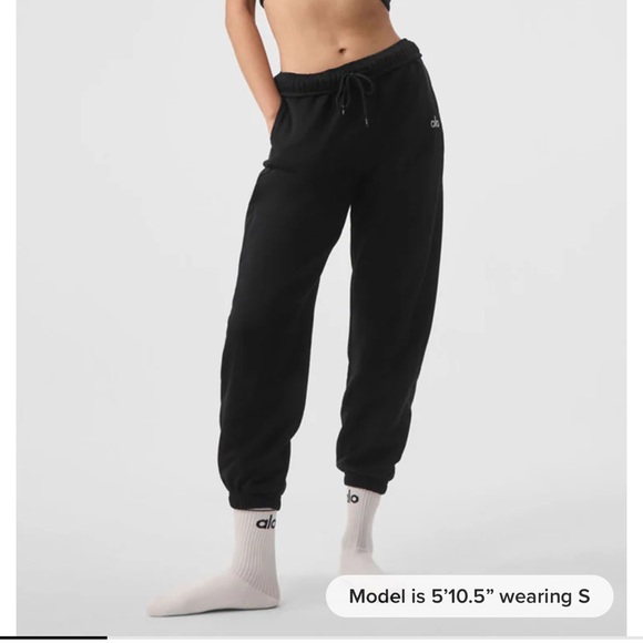 Alo Accolade Sweatpant - Picture 1 of 7